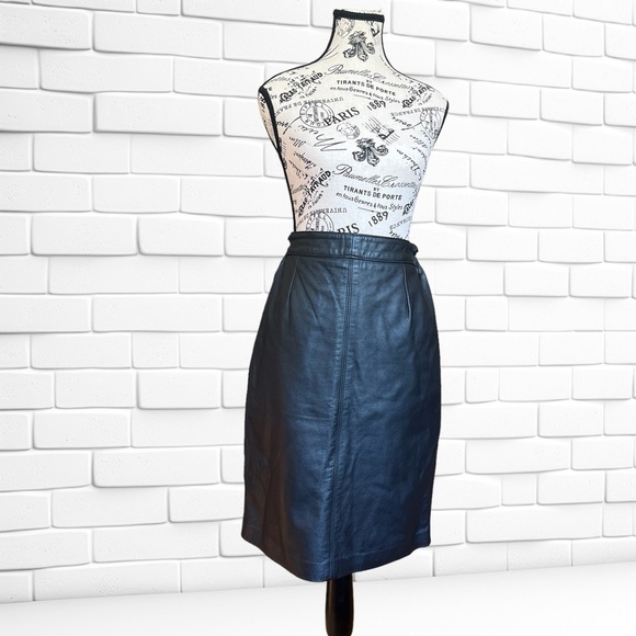 Vintage Black Leather Pencil Skirt Size Large - Picture 1 of 4
